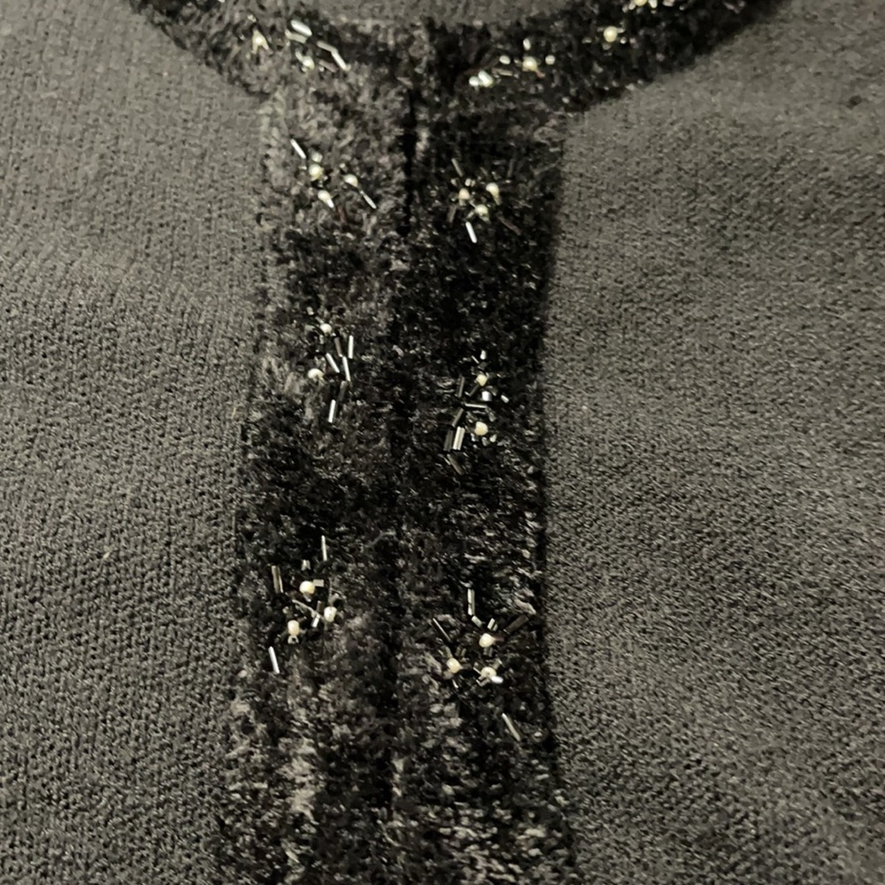 Portraits by Northern Isles Black Beaded Sweater Medium - Picture 9 of 11